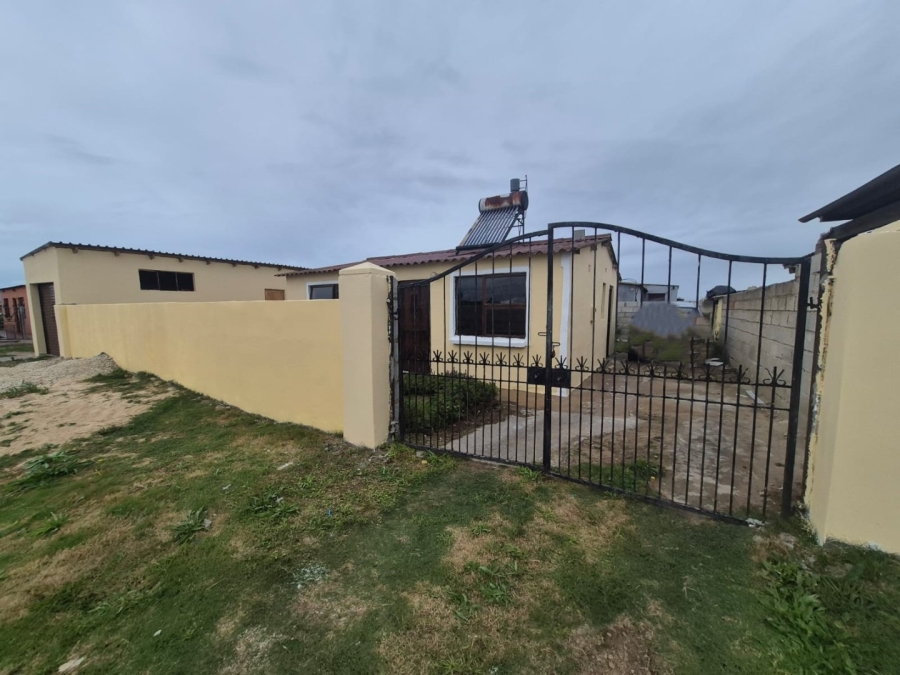 2 Bedroom Property for Sale in Kwazakhele Eastern Cape